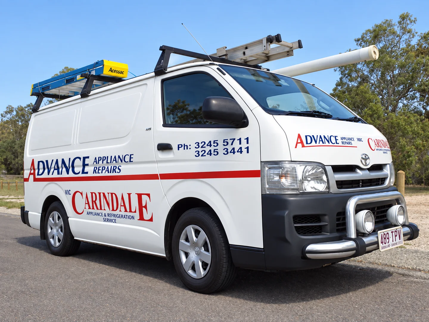 The Advance and Carindale Appliance Repairs service van